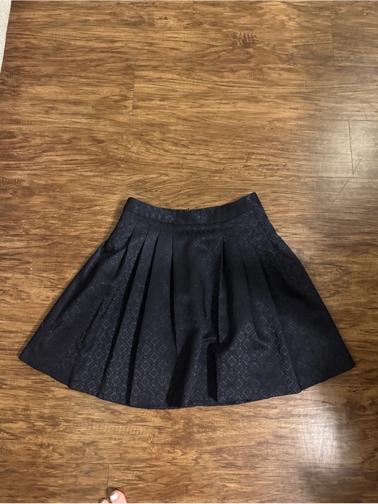 Banana Republic Dresses & Skirts - Banana republic skirt size 0
